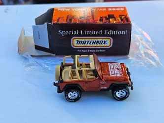 NIB 2000 New York Toy Fair Special Limited Edition Matchbox Jeep Wrangler