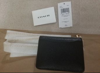 Coach Signature Payton Multi Color Zip Wristlet Wallet Purse Clutch Bag for  Sale in New York, NY - OfferUp