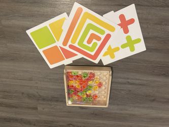 Lovevery Mosaic Button Board