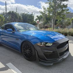 2020 MUSTANG GT AUTOMATICO 