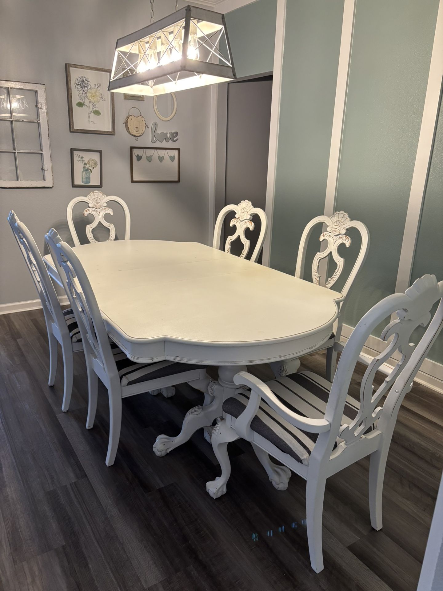 Dining Room Table Chairs And Hitch Farmhouse Style 