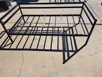 Twin size Modern Dark Grey Black Metal Daybed Frame.   75 x 39 x 13 inches
Weight: 43lbs.