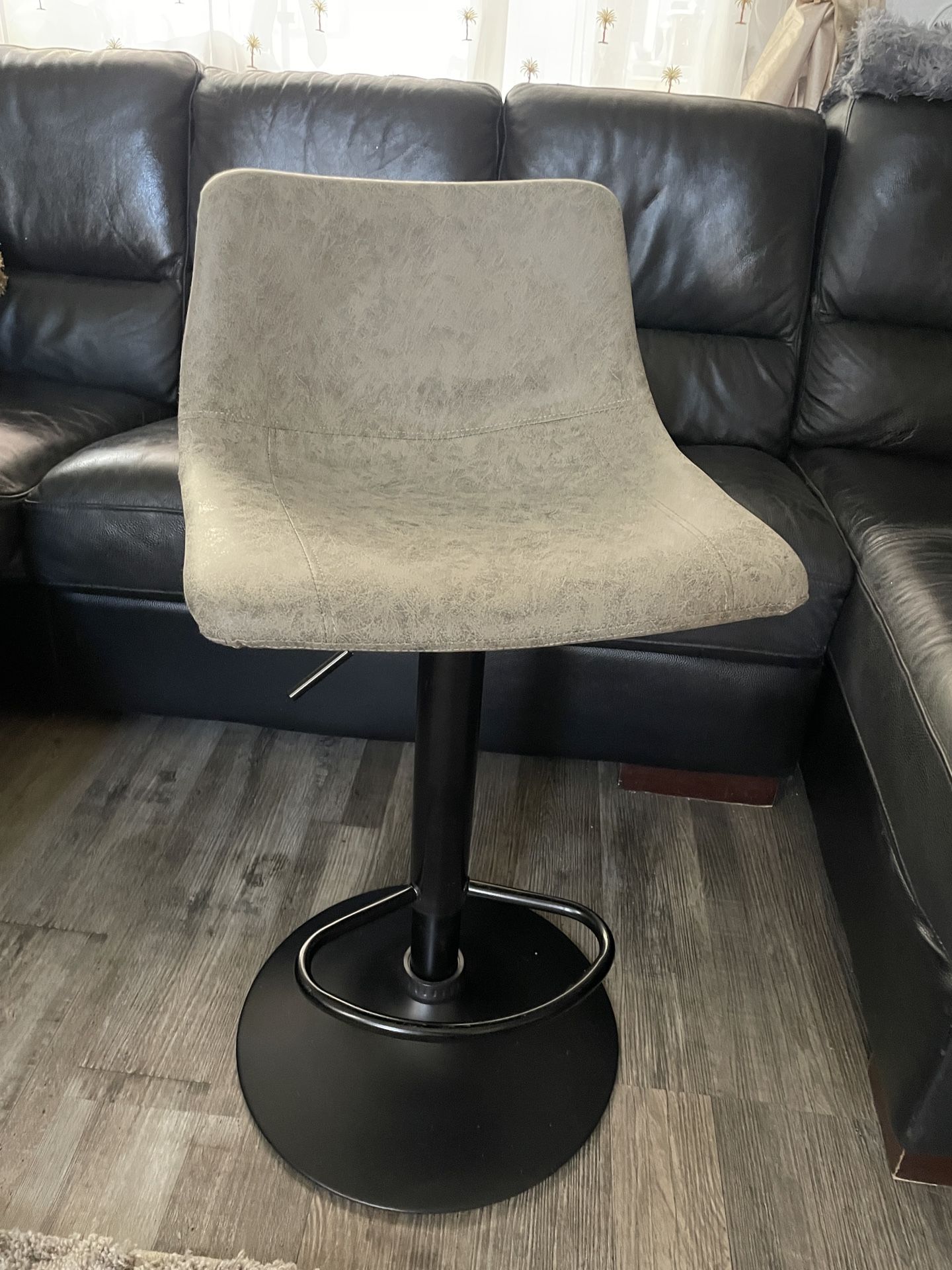 Bar Stool & Counter Stool Adjustable New Brand New Was $119!