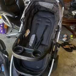 Graco Stroller and car sear 3 in 1