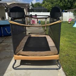 Trampoline 