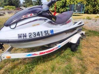 1999 Yamaha Waverunner 1220 XL (Blown Motor, Good Trailer)