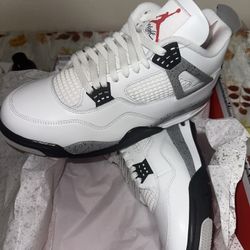 Jordan 4 White  Cement