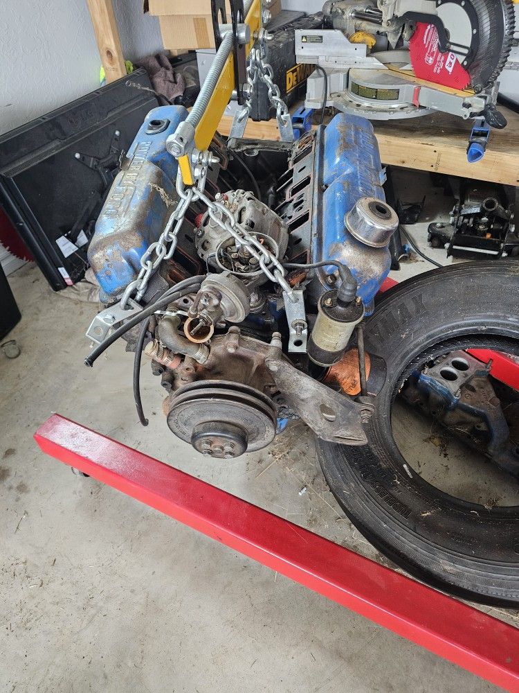 Ford 302 Small Block Motor