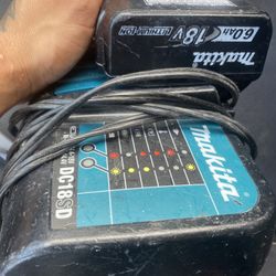 Makita Charger 