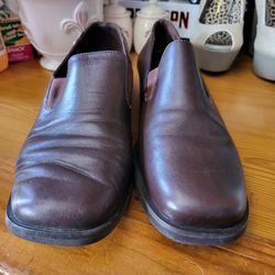 Ladies Leather Shoes