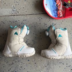 12C Burton kid Snowboard Boot With Original Box