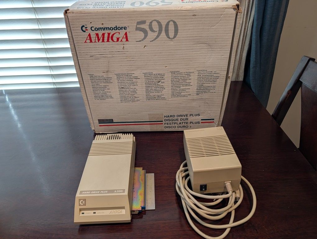 Vintage Commodore Amiga A590 Hard drive Untested In Box Rare