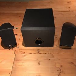 Klipsch ProMedia 2.1 Bluetooth Speakers - Excellent Condition 