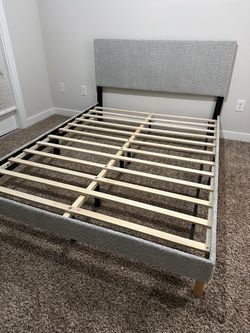 New queen bed frame