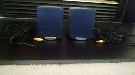 Small AIWA Speakers