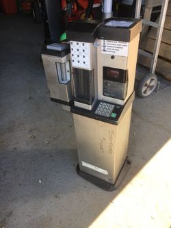 Bus fare box