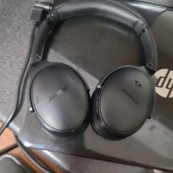 Bose Quiet Comfort Headphones