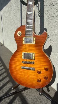 Epiphone Les Paul Plus Top Pro