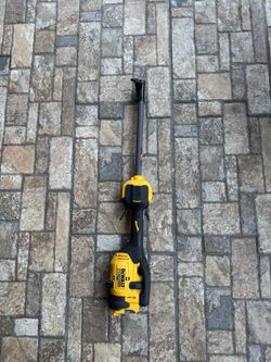DEWALT FLEXVOLT 60V MAX 17 in. Cordless Battery Powered Attachment Capable Trimmer (MOTOR ONLY)