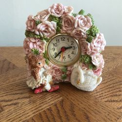 Roses Desk Clock Pink Decor Bear Swan Working
