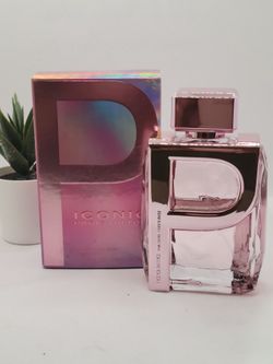 Paris Hilton Fragrances
 
ICONIC Eau de Parfum

3.4 fl ⭐️