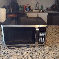 Hamilton Beach Microwave 