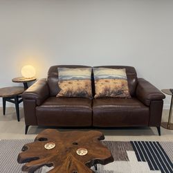 Brown Leather Power Reclining Sofa – Excellent Condition!