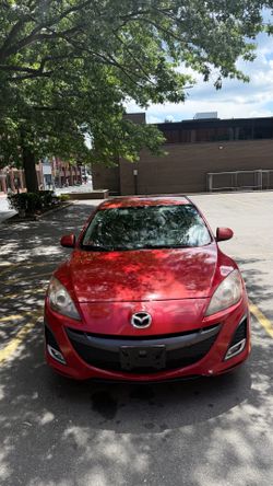 Mazda 3 hatchback año 2010