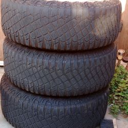Chevy  6 Lugs  17inch 