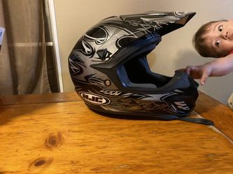 Dirt bike helmet