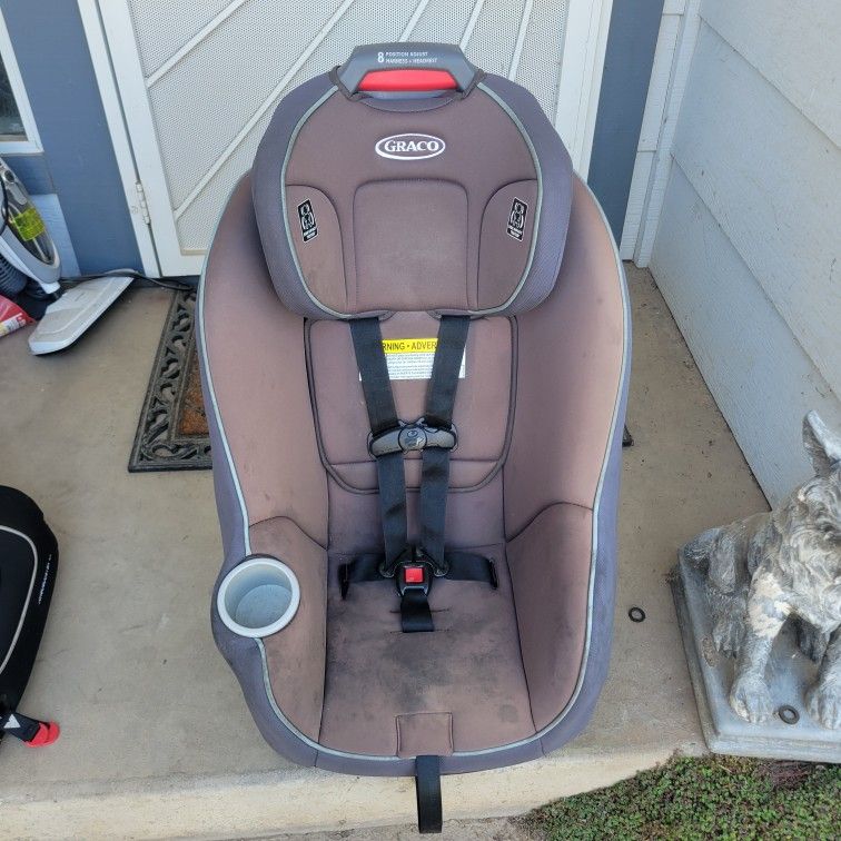 Graco Convertible car seat!
