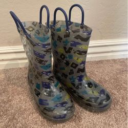 Kids 11Y light up Rain boots Super Cute