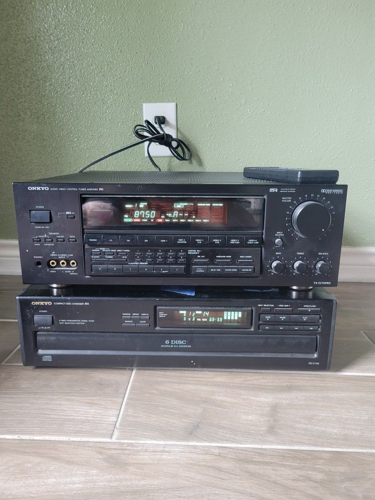 Onkyo Amplifier and disc changer