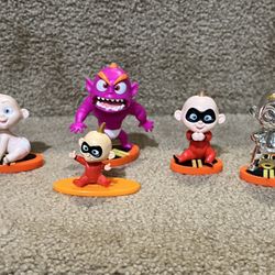 Disney lot of 5 figures The  Incredibles Jack Jack baby Monster Metal 