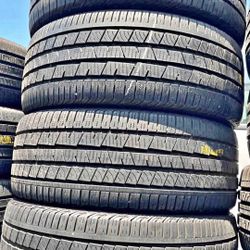 235/55/19 Vendo un Set De Llantas Marca Continental En Muy Buenas Condiciones De Vida Las 4 