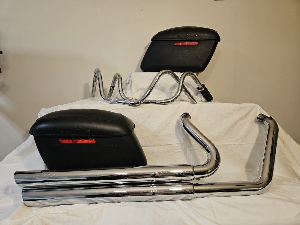 Harley-Davidson Parts Bundle – OEM Saddlebags, Handlebars & Screamin’ Eagle Exhaust - $500 OBO
