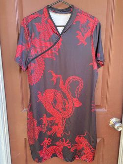 Dragon Print Short Sleeve Midi Dress