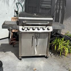 Barbecue Charbroil