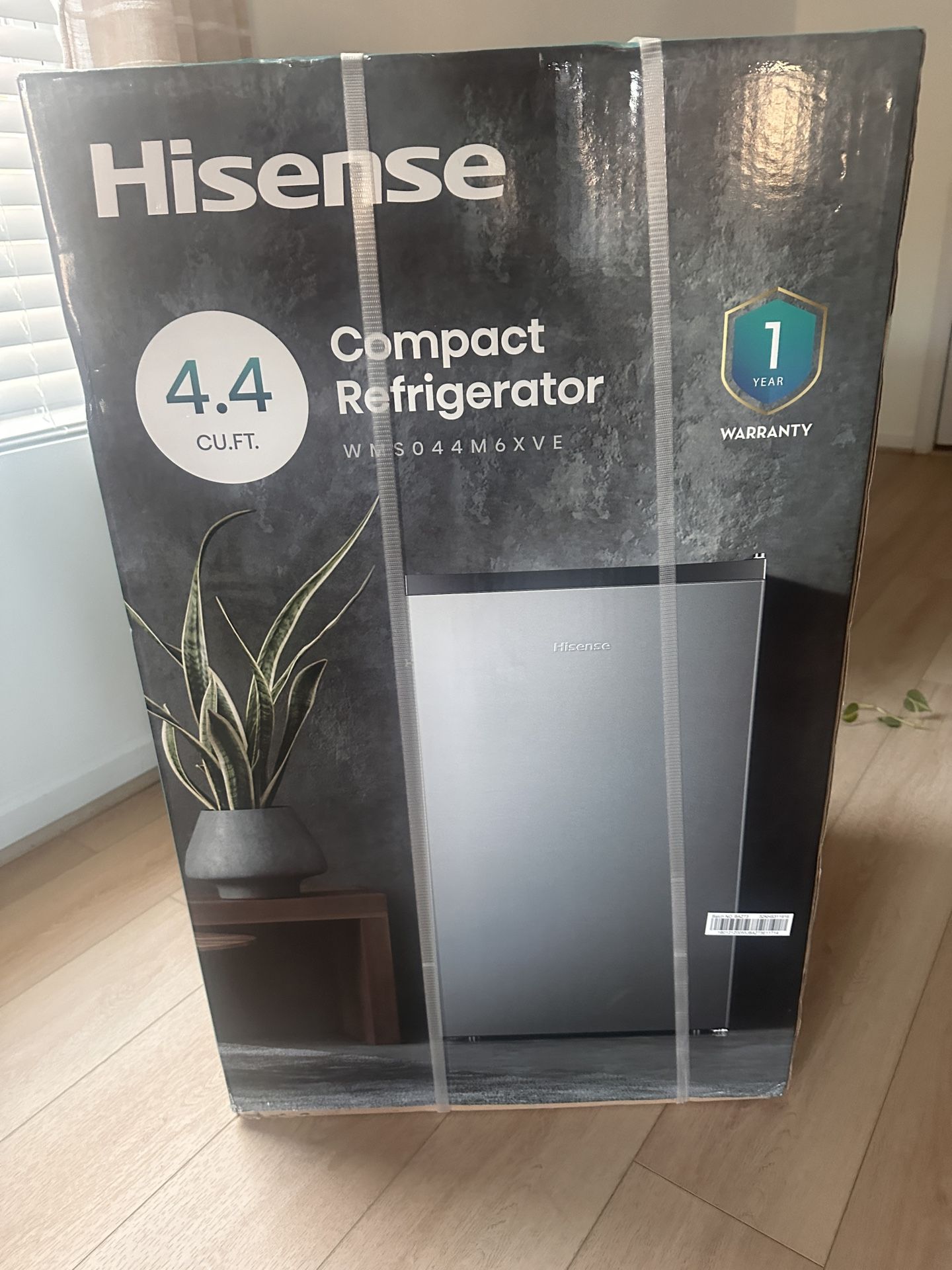 Compact Refrigerator