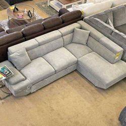 ForemanSectional
Furniture of America$10 Down Payment And Financing Available
