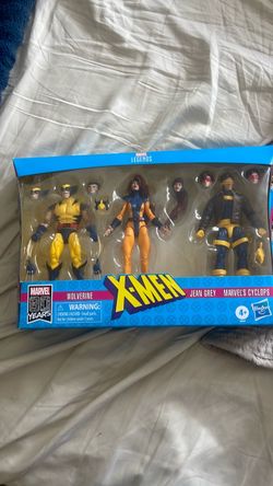 X-Men Jean Grey, Cyclops, and Wolverine Legend Series Collectible Action Figures