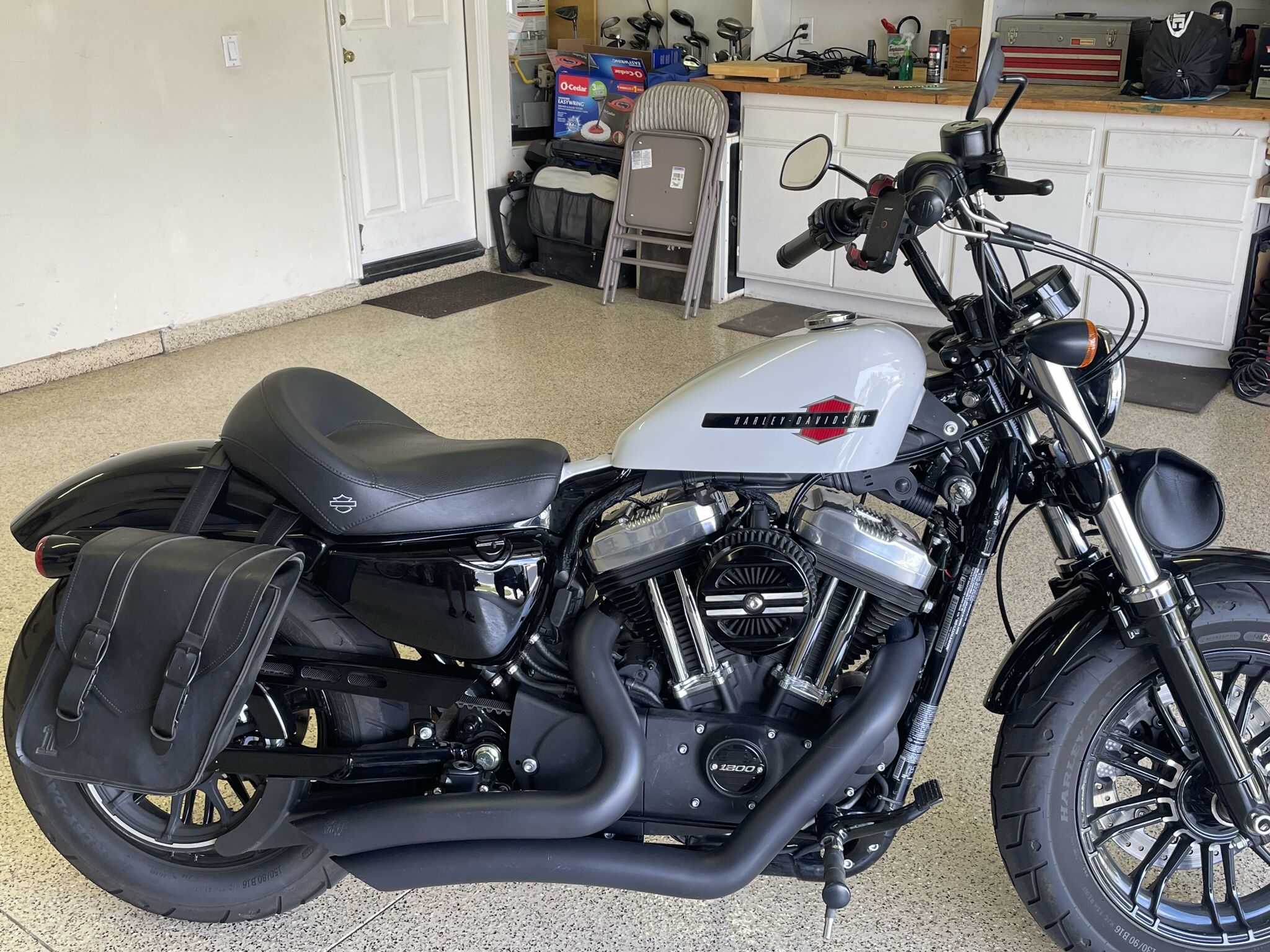 Garde-Boue Avant Moto Glossy Black - Compatible Harley-Davidson Forty Eight 48 XL1200X 2010-2020 - Protection Élégante Et Robuste