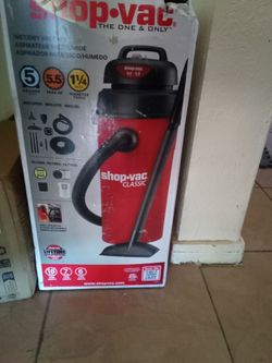 Shopvac/wallmount vacuum