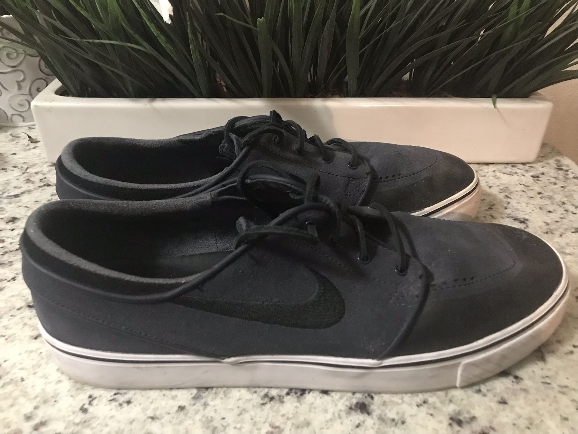 Mens Nike Shoes