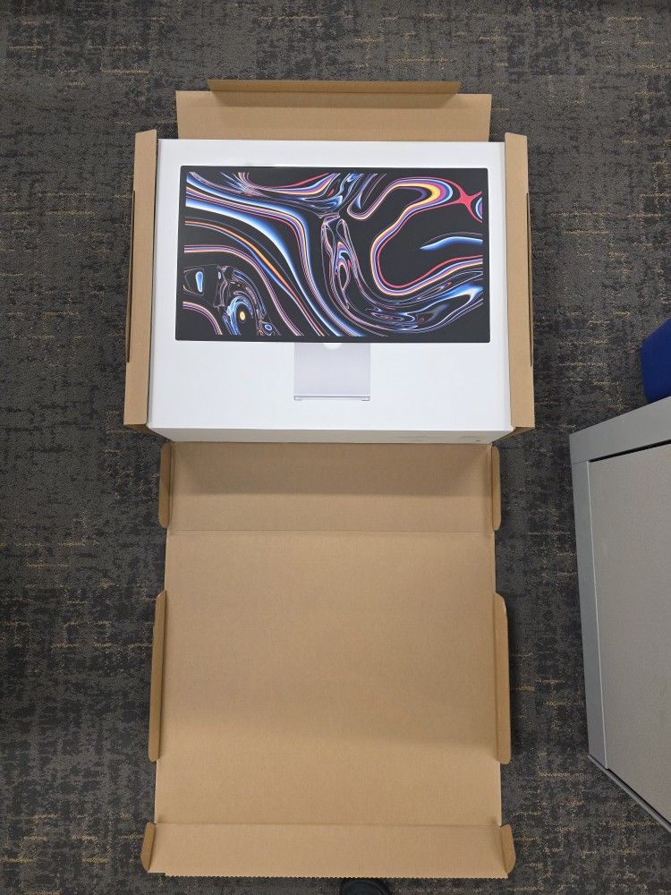 BOX ONLY: Apple Studio Display