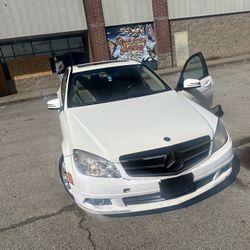 2011 Mercedes-Benz C-Class