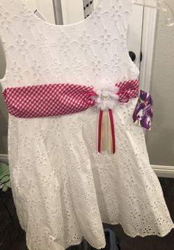 Girls dress