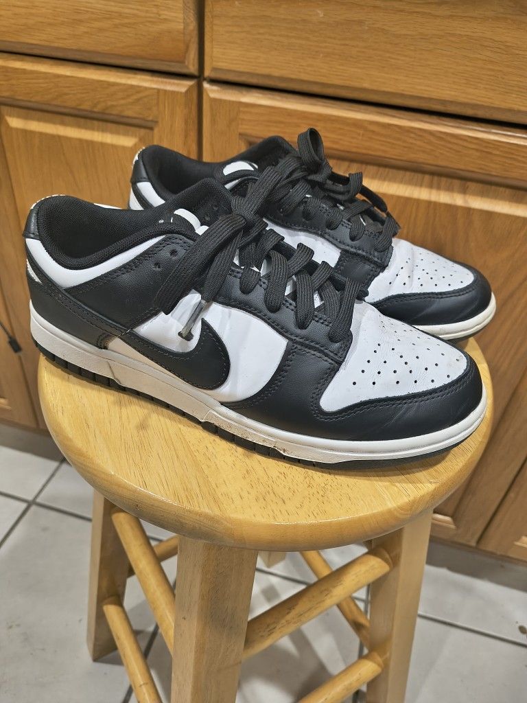 Nike Panda Dunk Low Size 8 Shoes