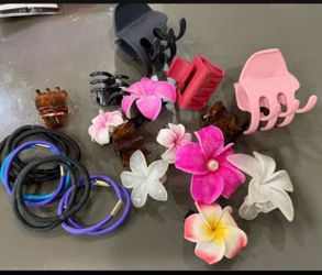 Hair accessories lot