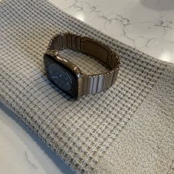 Apple Watch Series 10 Cellular – 46mm Titanium (Gold) + OEM Apple Link Bracelet